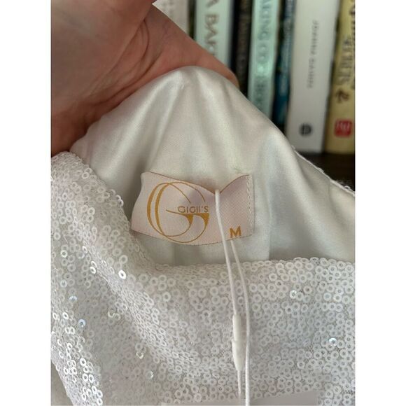 NWT Gigii’s Snowy Sequin Dress In White Size Medium MSRP $461 - Picture 6 of 11